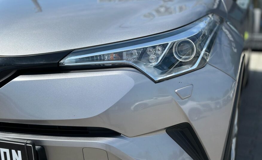 TOYOTA C-HR 2016 РОКУ