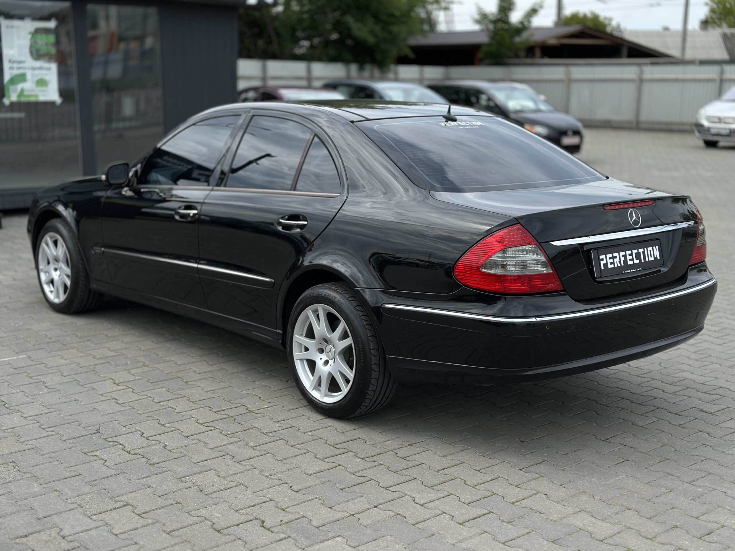 MERCEDES BENZ W211 2006 РОКУ