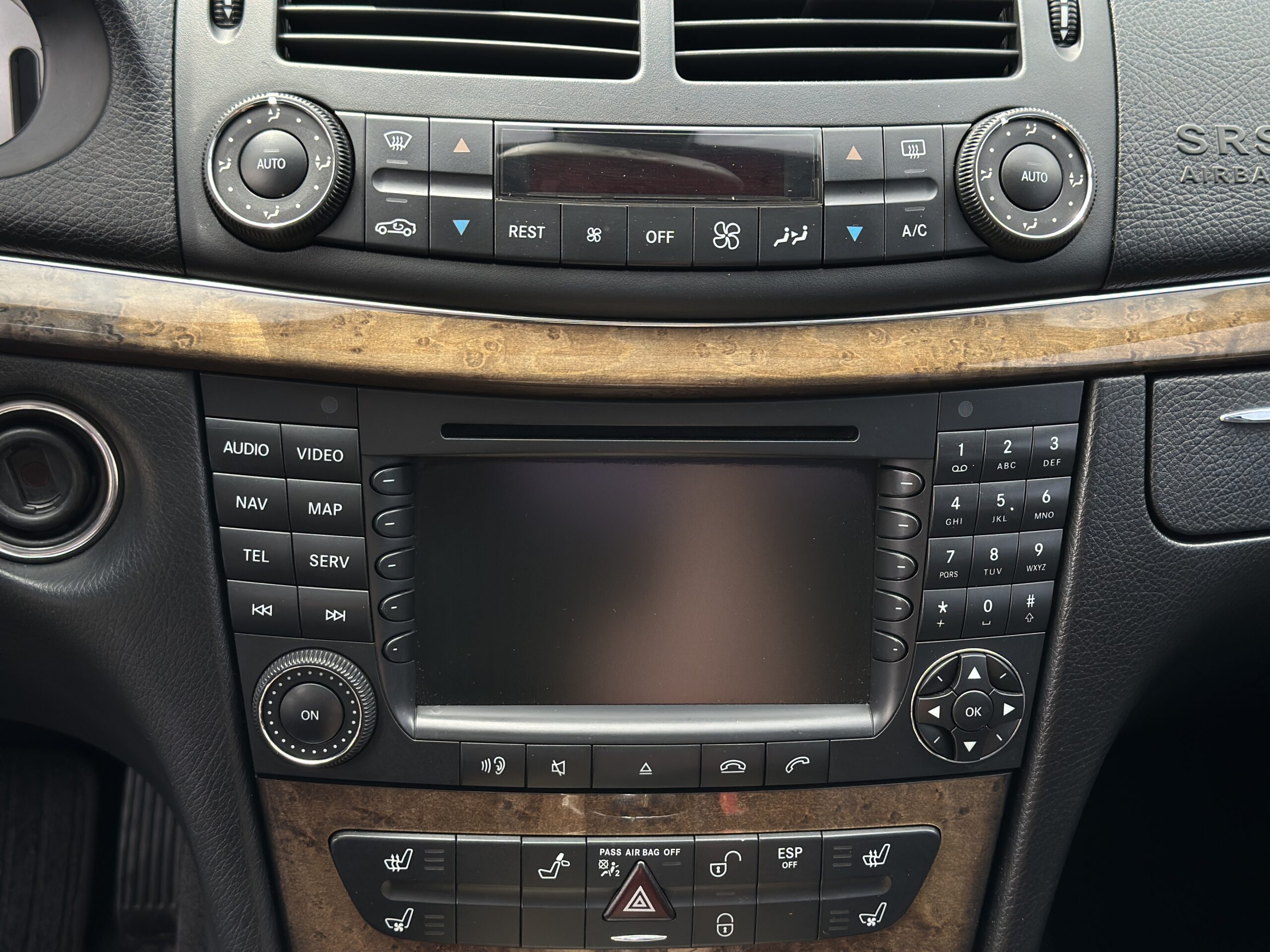 MERCEDES BENZ W211 2006 РОКУ