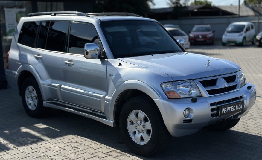 MITSUBISHI PAJERO 2007 РОКУ