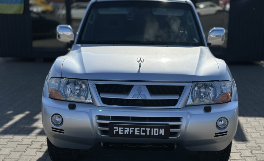 MITSUBISHI PAJERO 2007 РОКУ