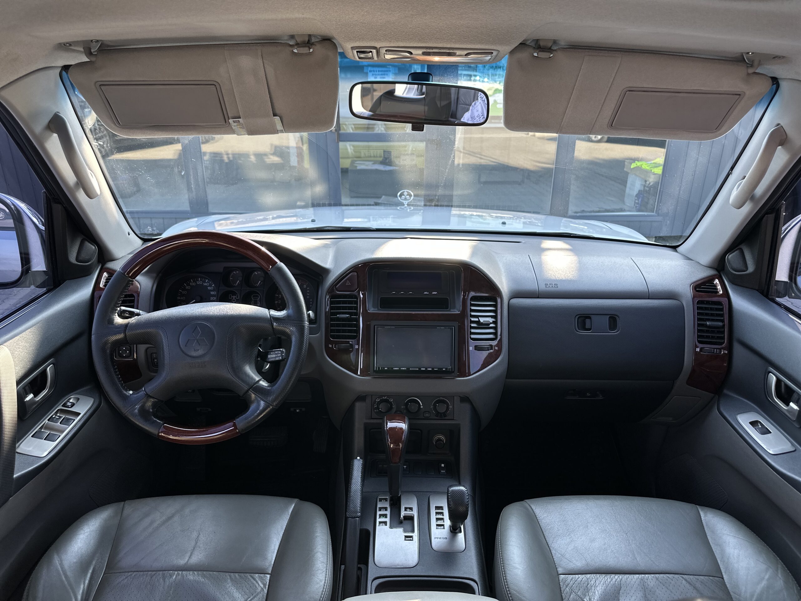 MITSUBISHI PAJERO 2007 РОКУ