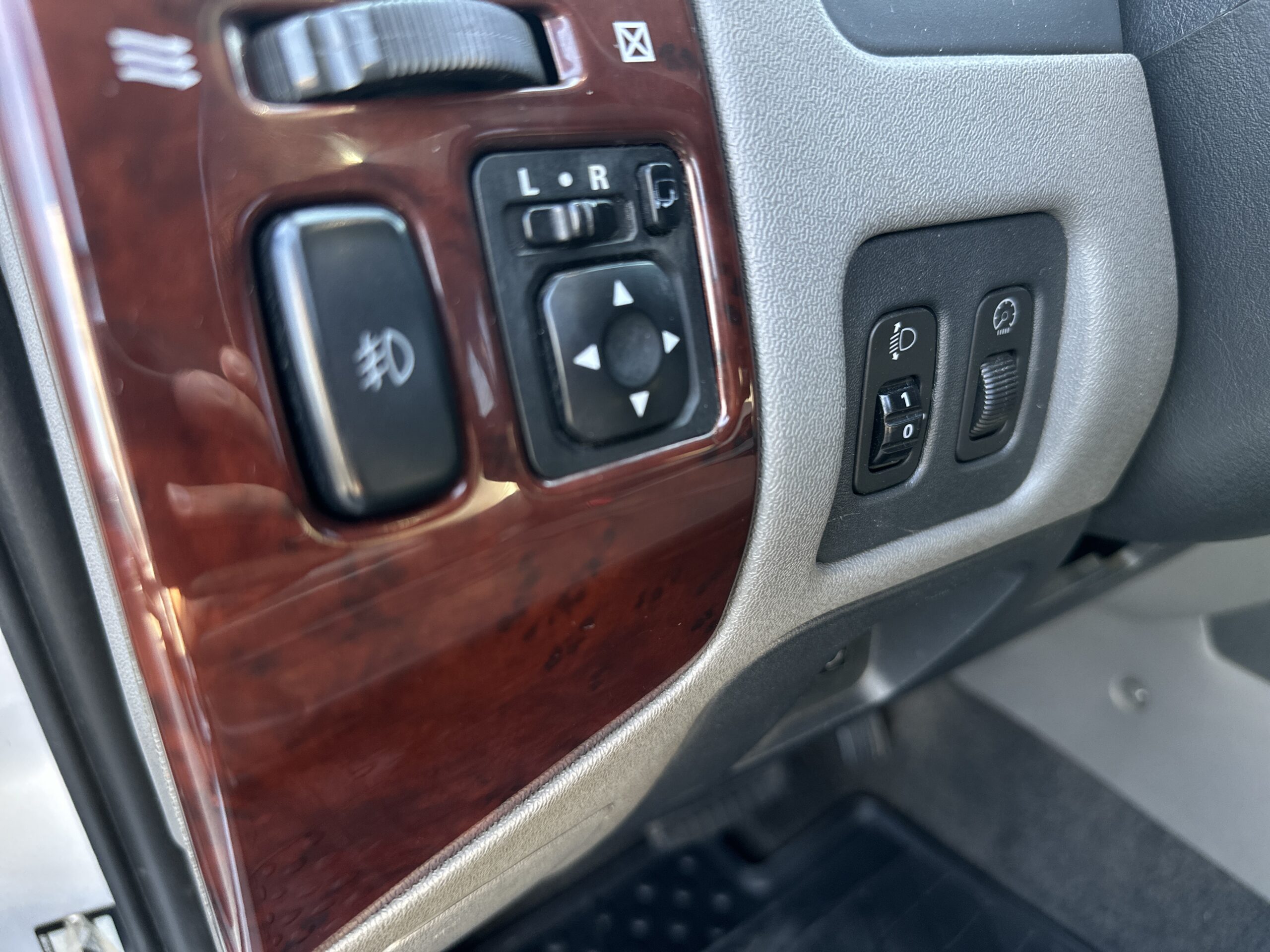 MITSUBISHI PAJERO 2007 РОКУ