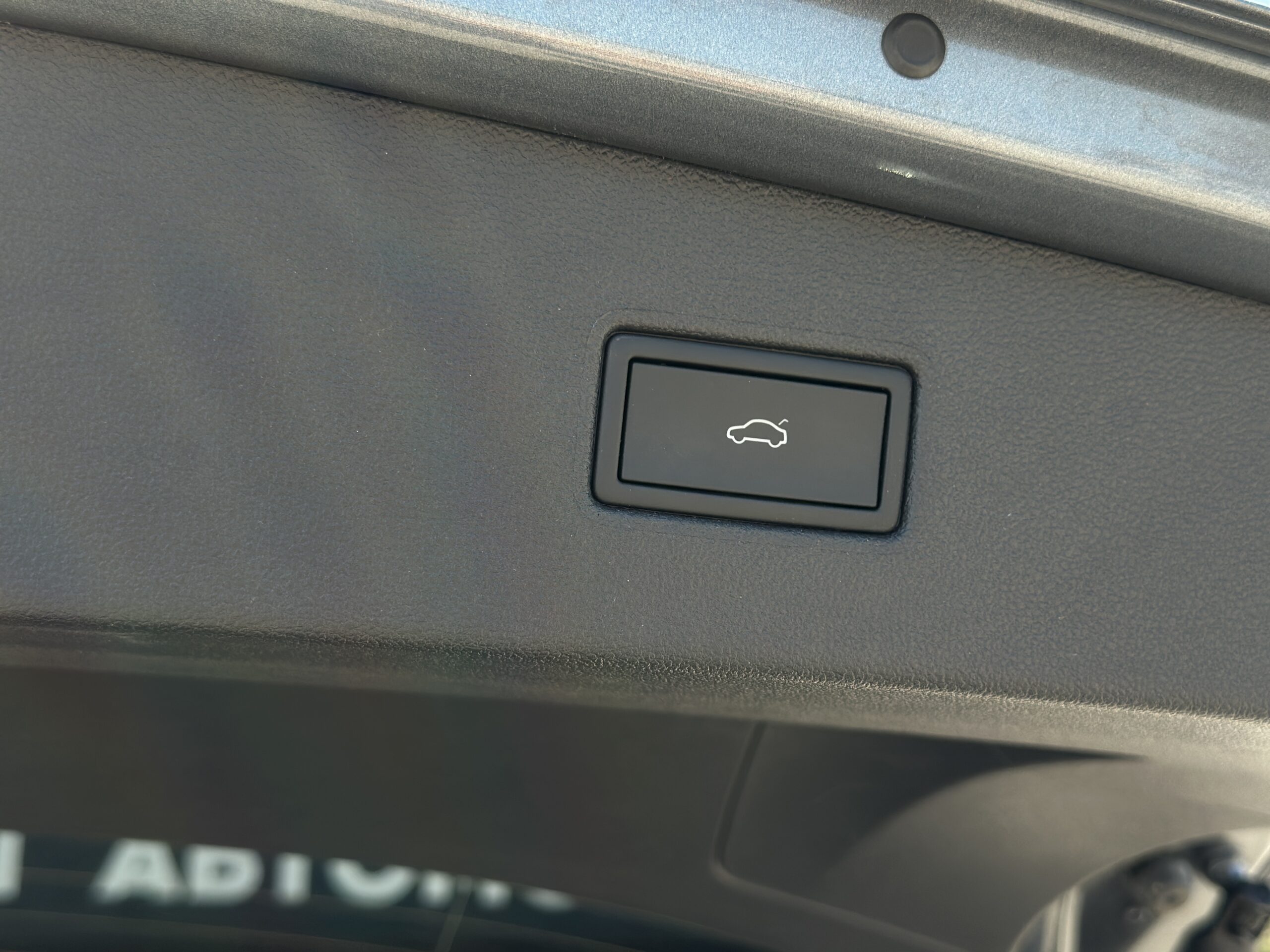 VOLKSWAGEN TIGUAN 2023 РОКУ