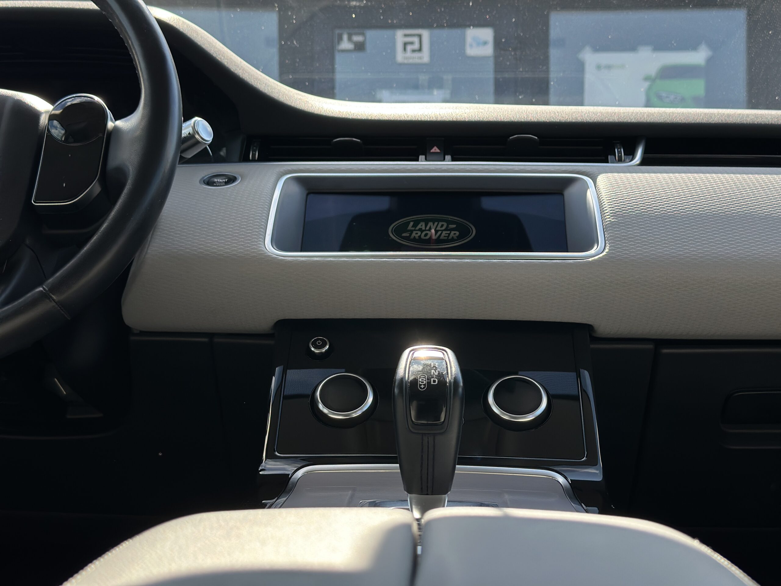 LAND ROVER RANGE ROVER EVOQUE 2019 РОКУ