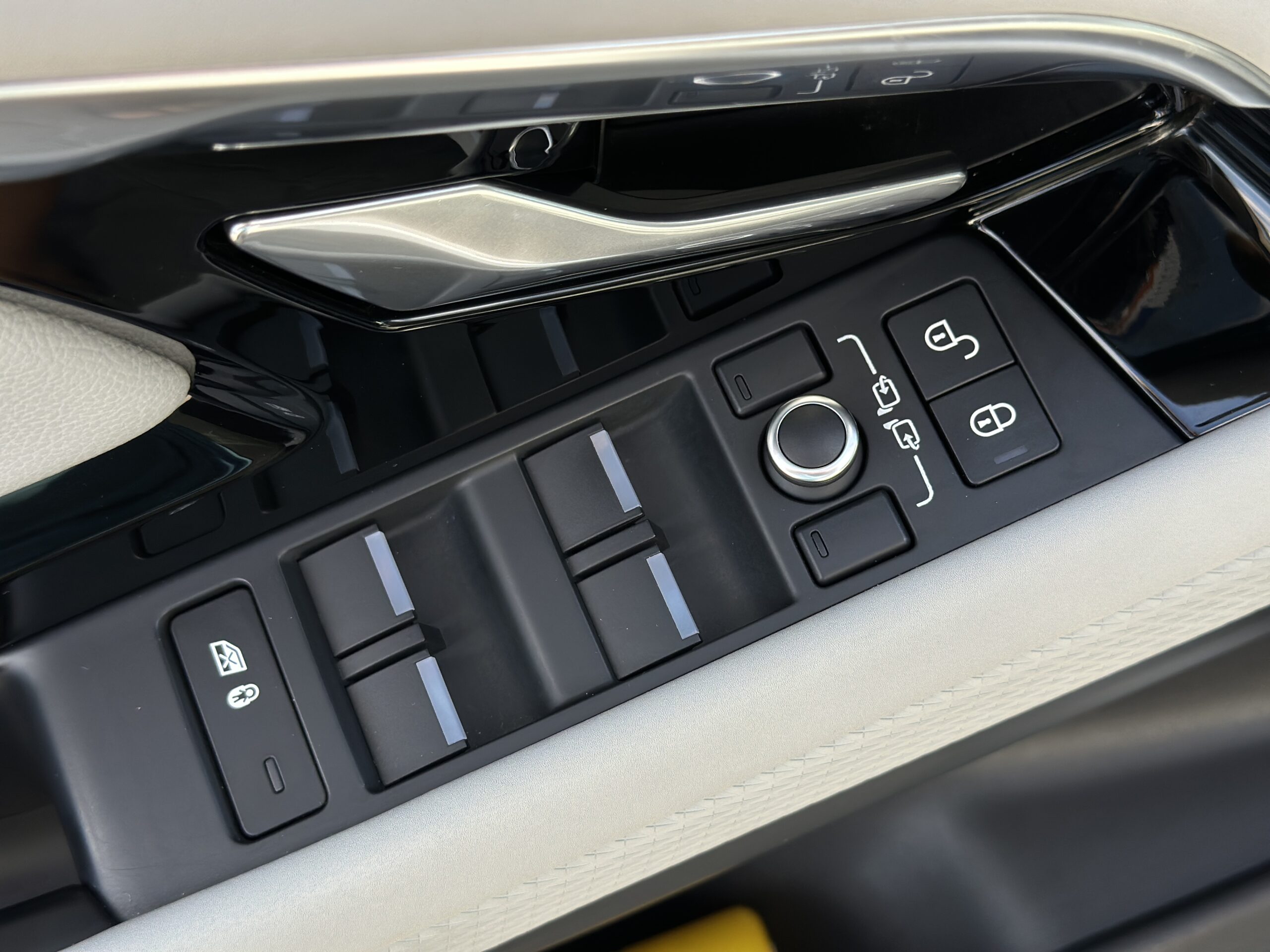 LAND ROVER RANGE ROVER EVOQUE 2019 РОКУ