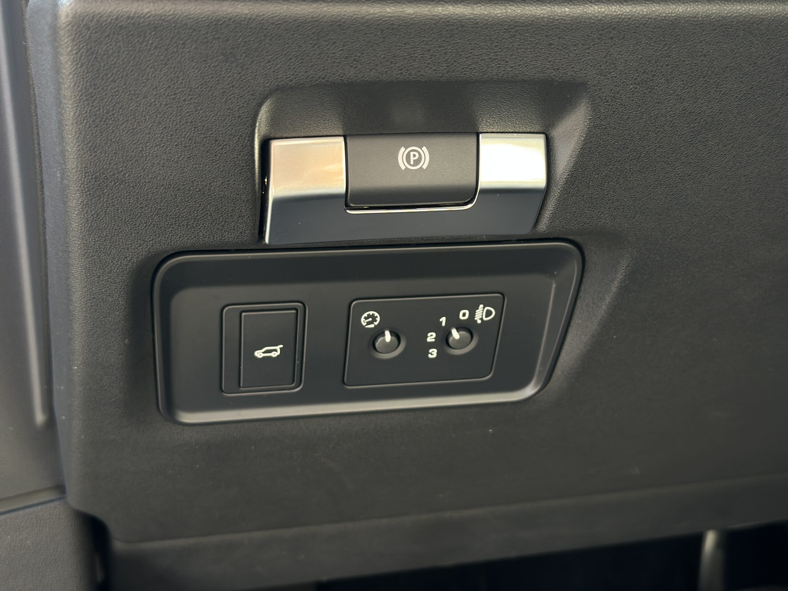 LAND ROVER RANGE ROVER EVOQUE 2019 РОКУ