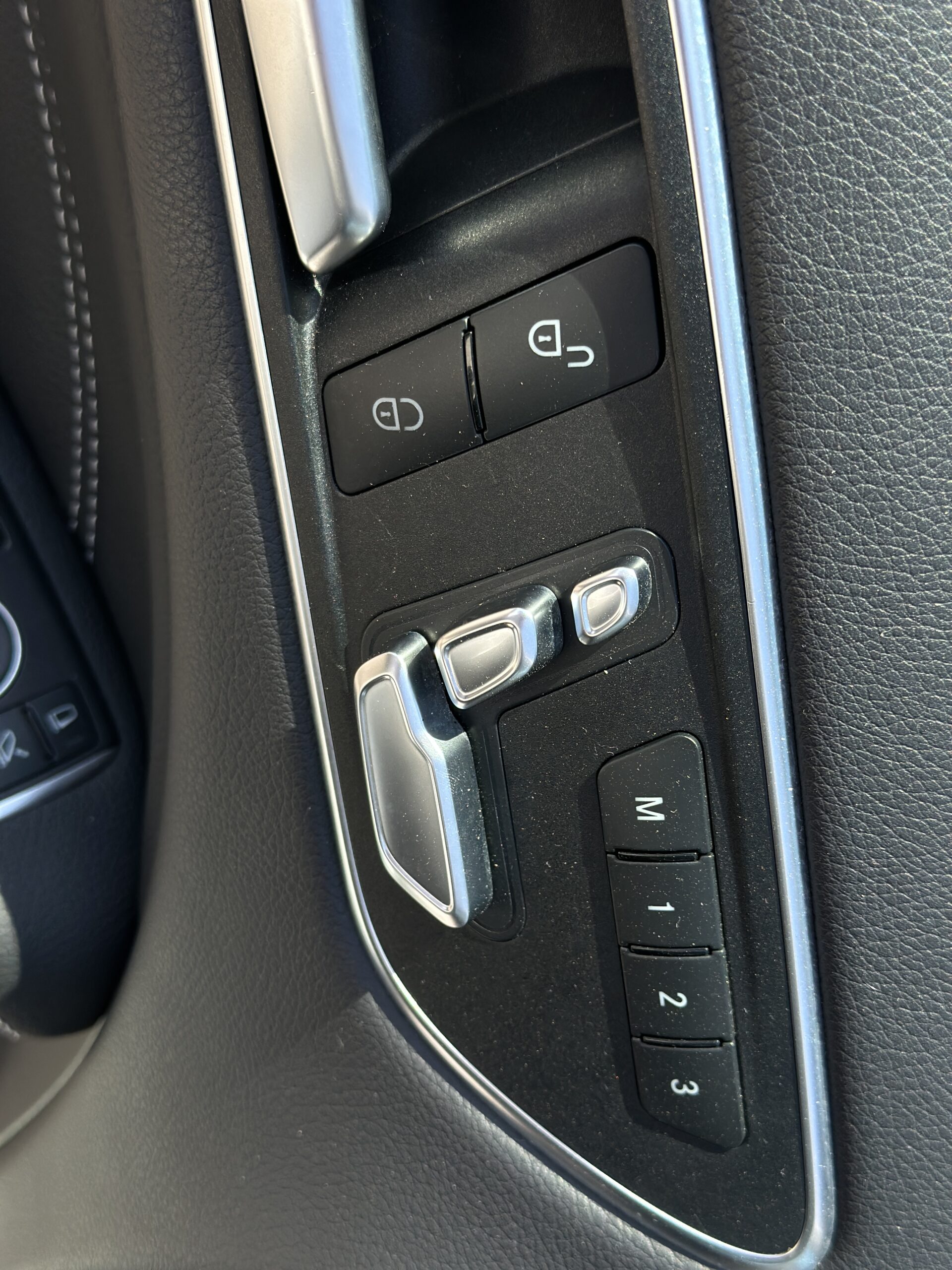 MERCEDES BENZ B250E 2015 РОКУ