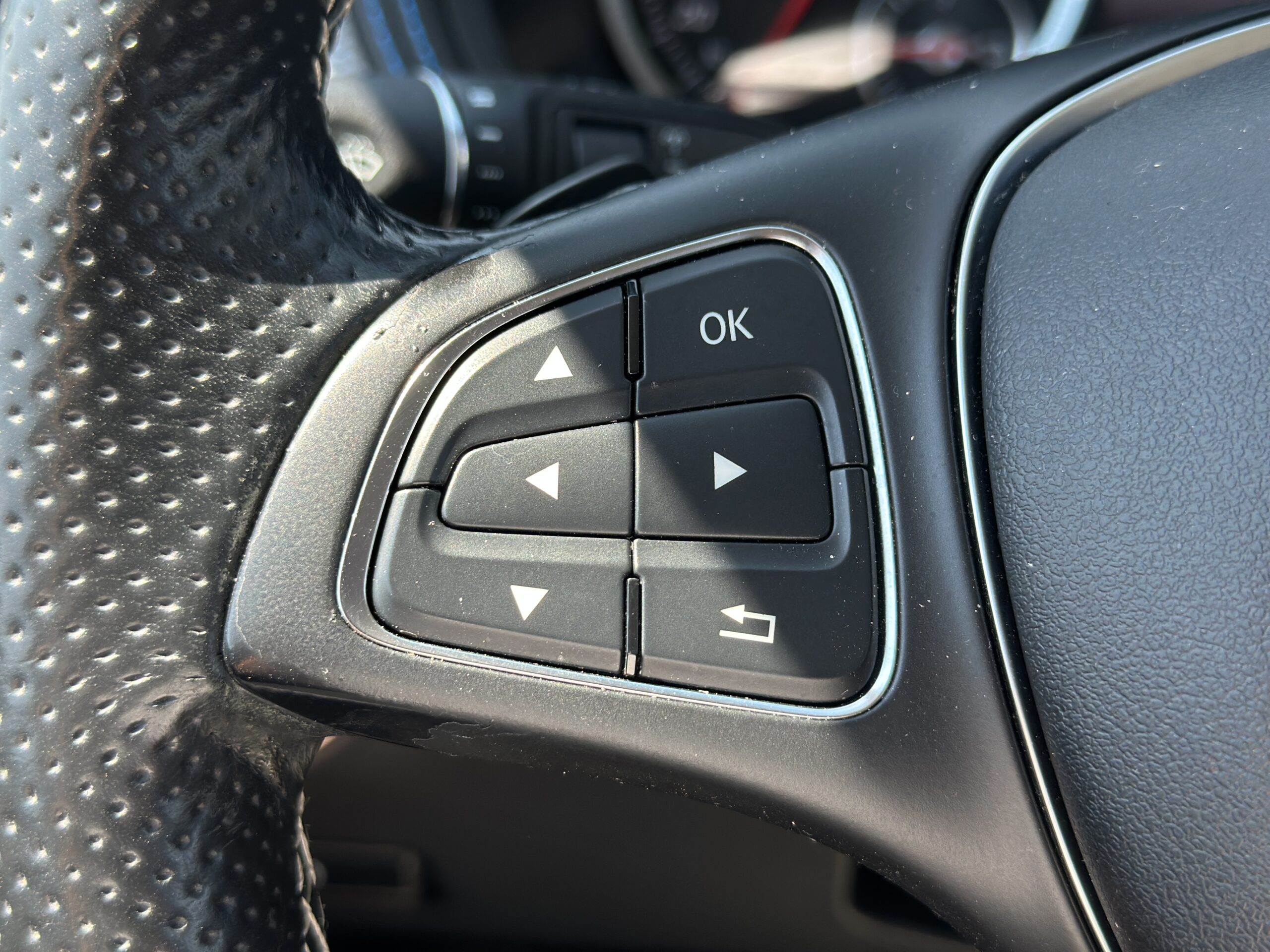 MERCEDES BENZ B250E 2015 РОКУ