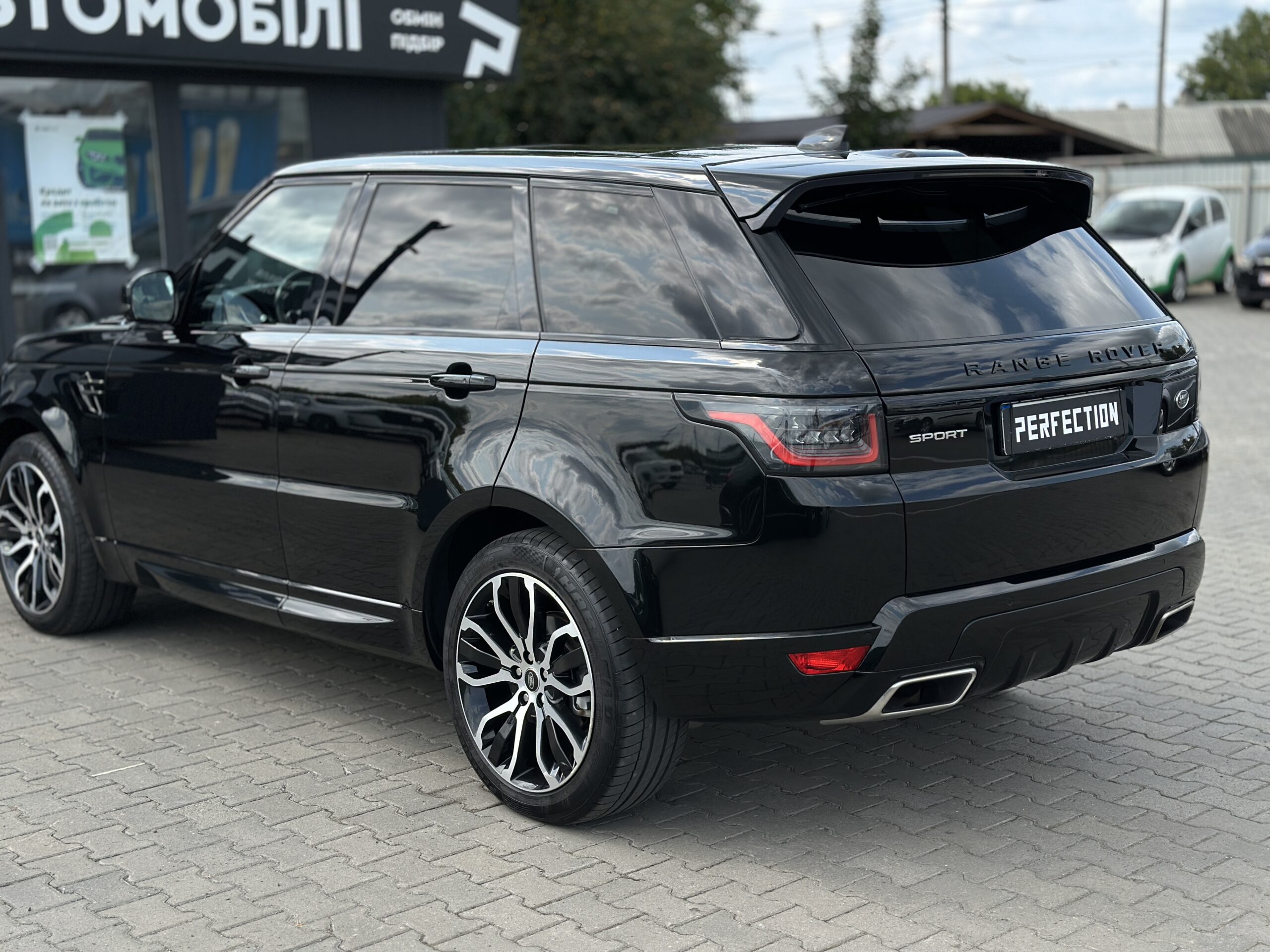 LAND ROVER RANGE ROVER SPORT 2019 РОКУ