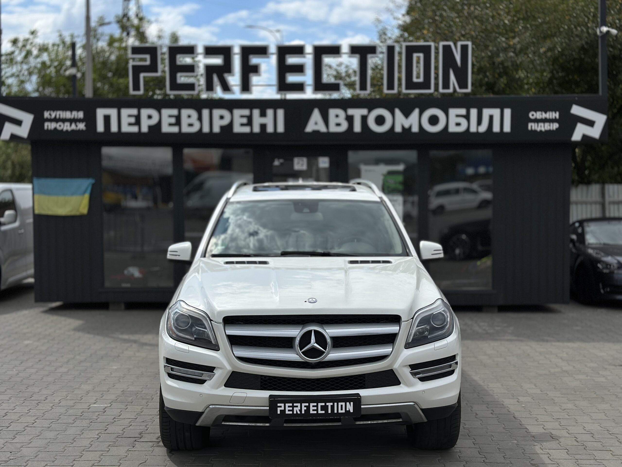 MERCEDES BENZ GL 450 2014 РОКУ