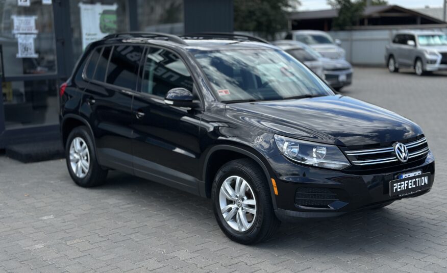 VOLKSWAGEN TIGUAN 2016 РОКУ