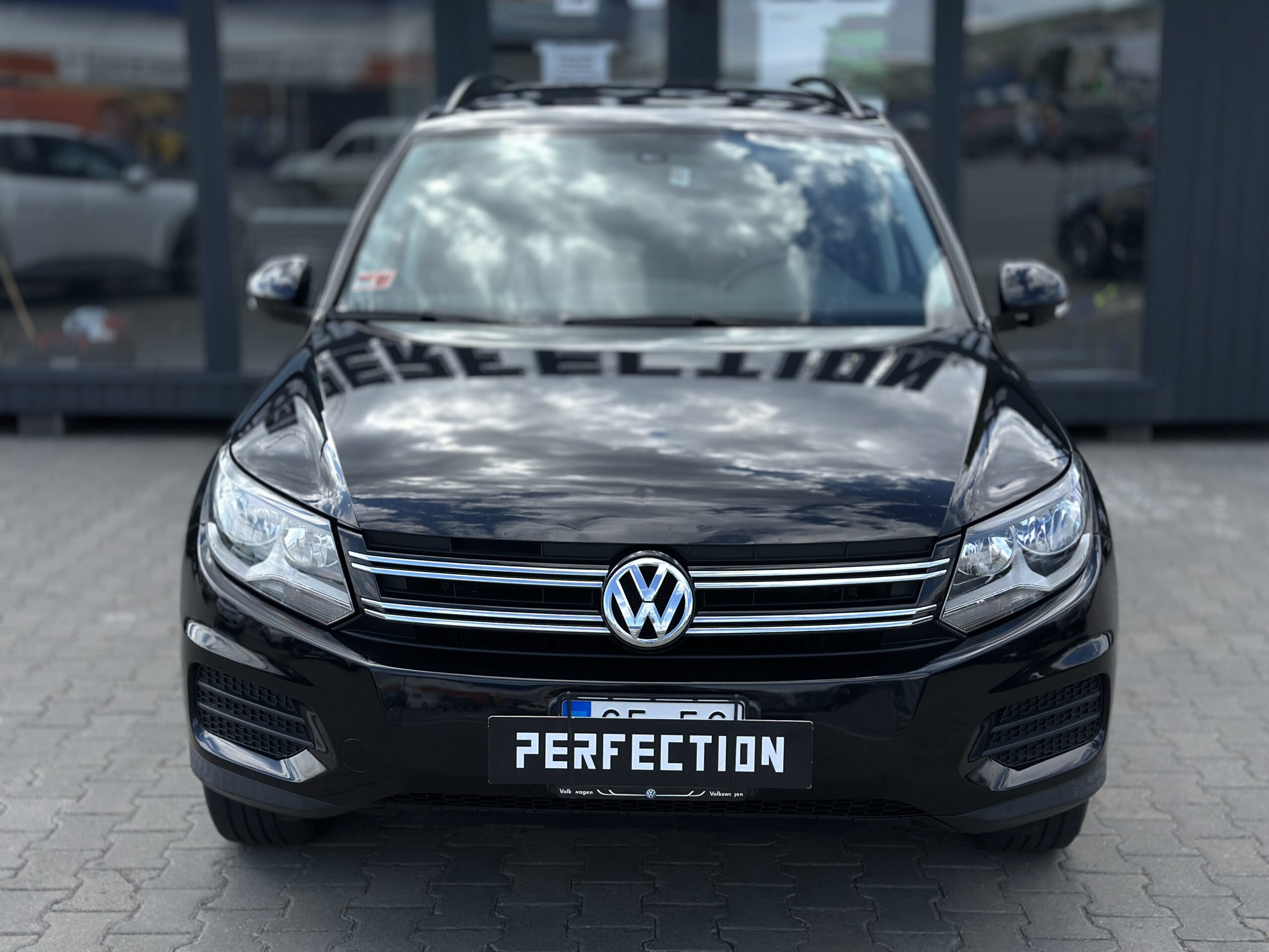 VOLKSWAGEN TIGUAN 2016 РОКУ