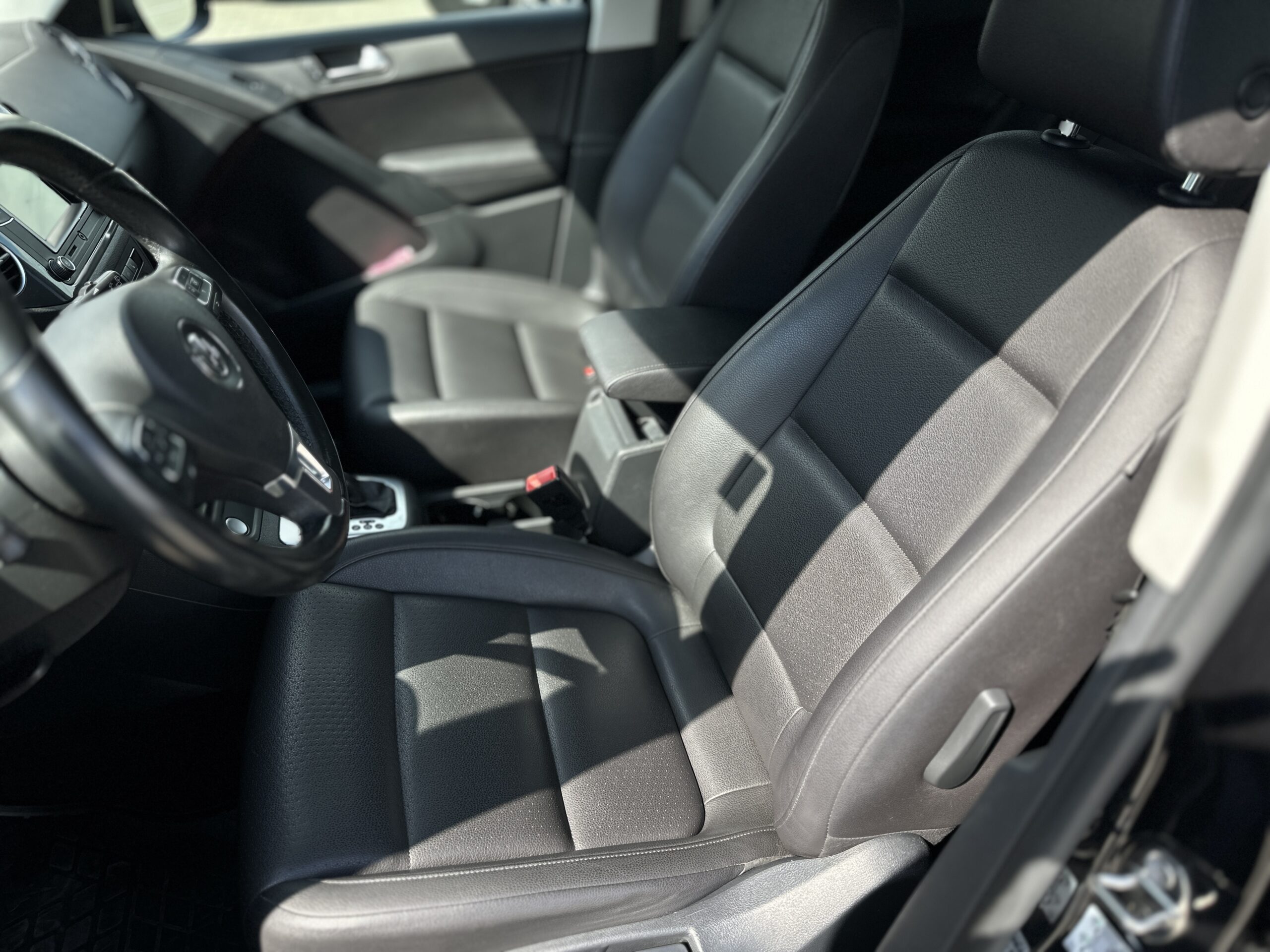 VOLKSWAGEN TIGUAN 2016 РОКУ