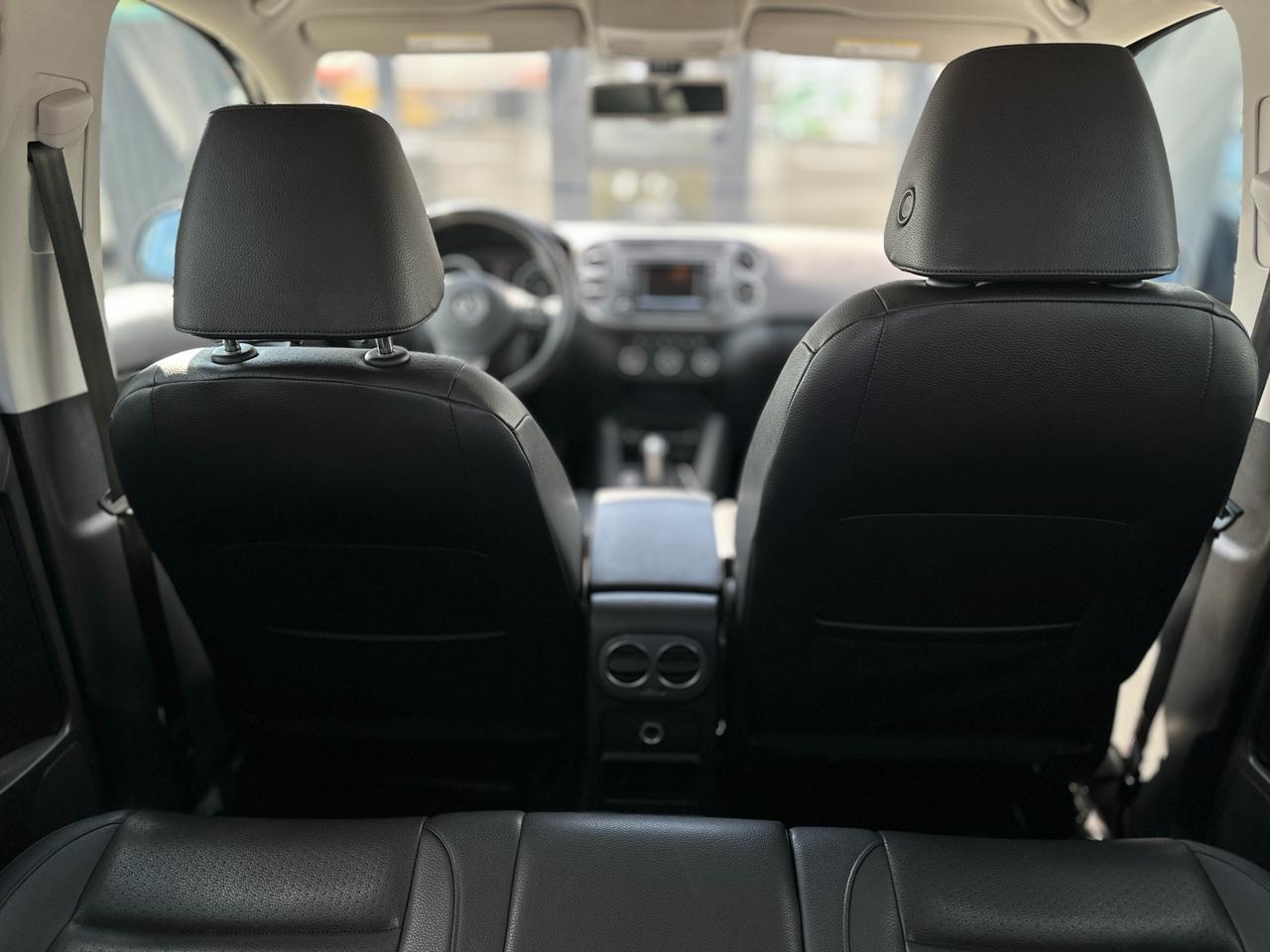 VOLKSWAGEN TIGUAN 2016 РОКУ