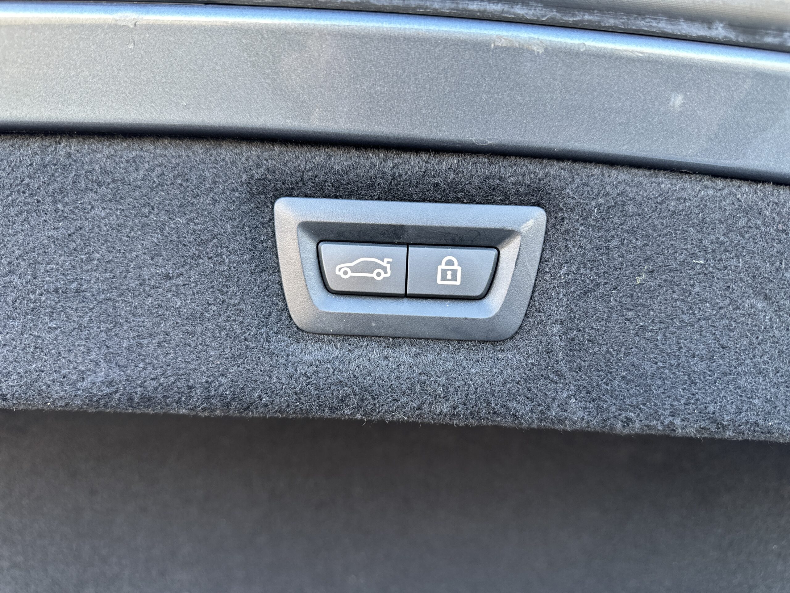 BMW M850i 2021 РОКУ