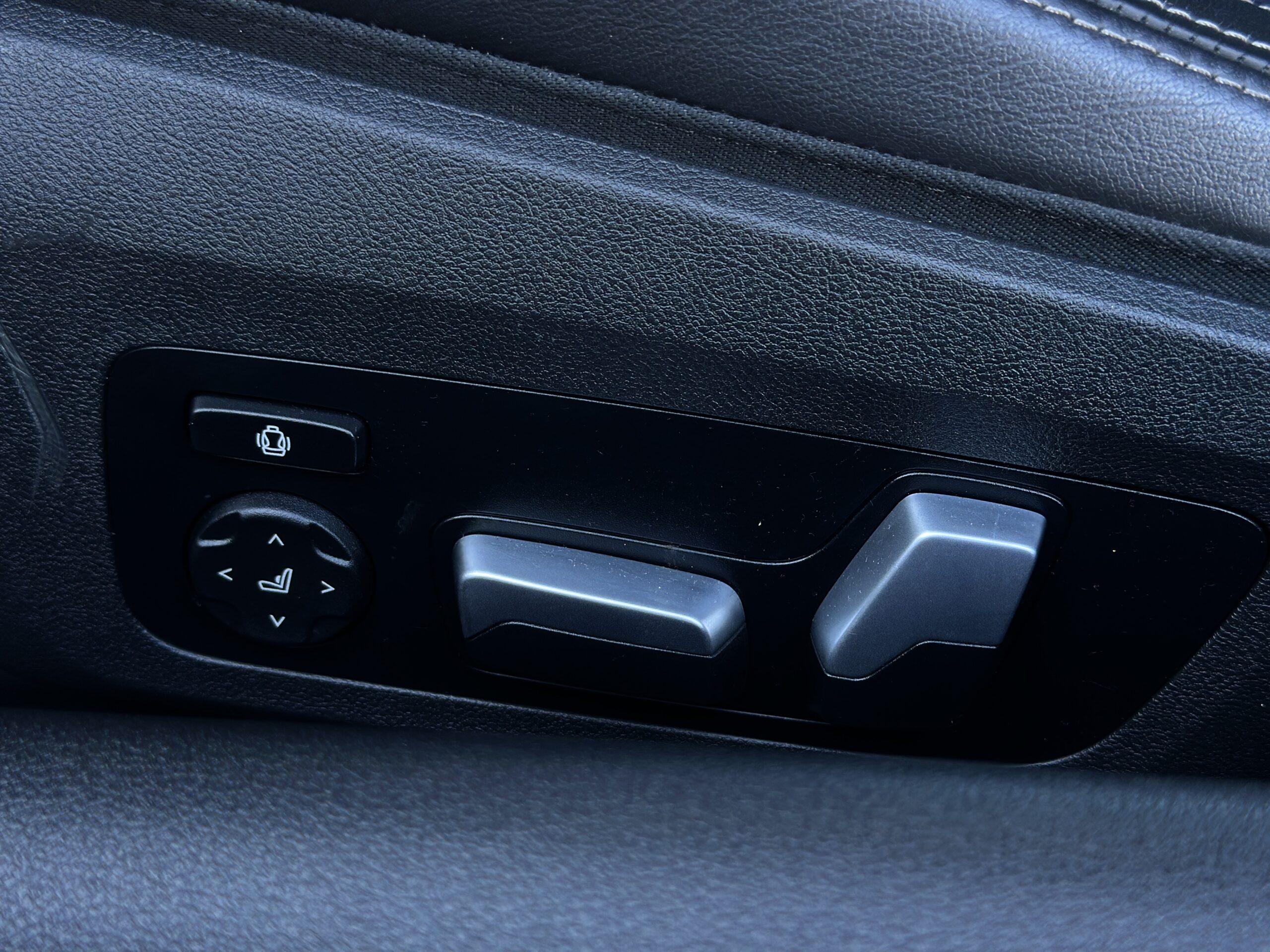 BMW M850i 2021 РОКУ