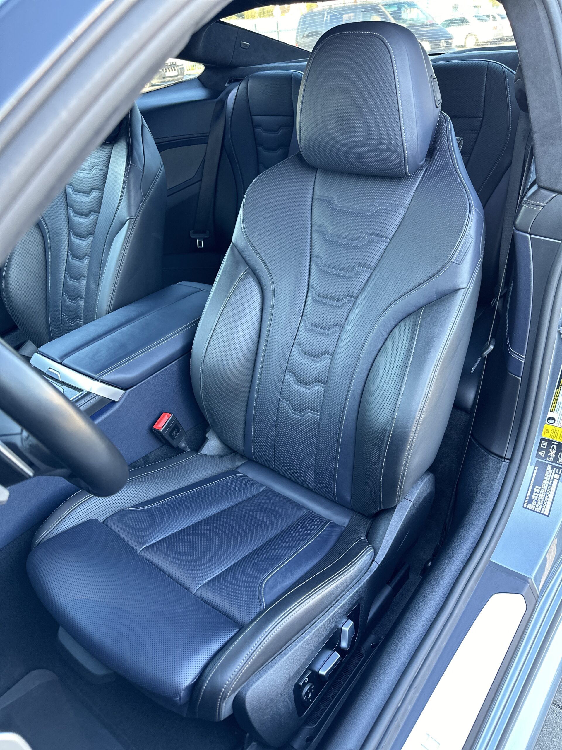 BMW M850i 2021 РОКУ