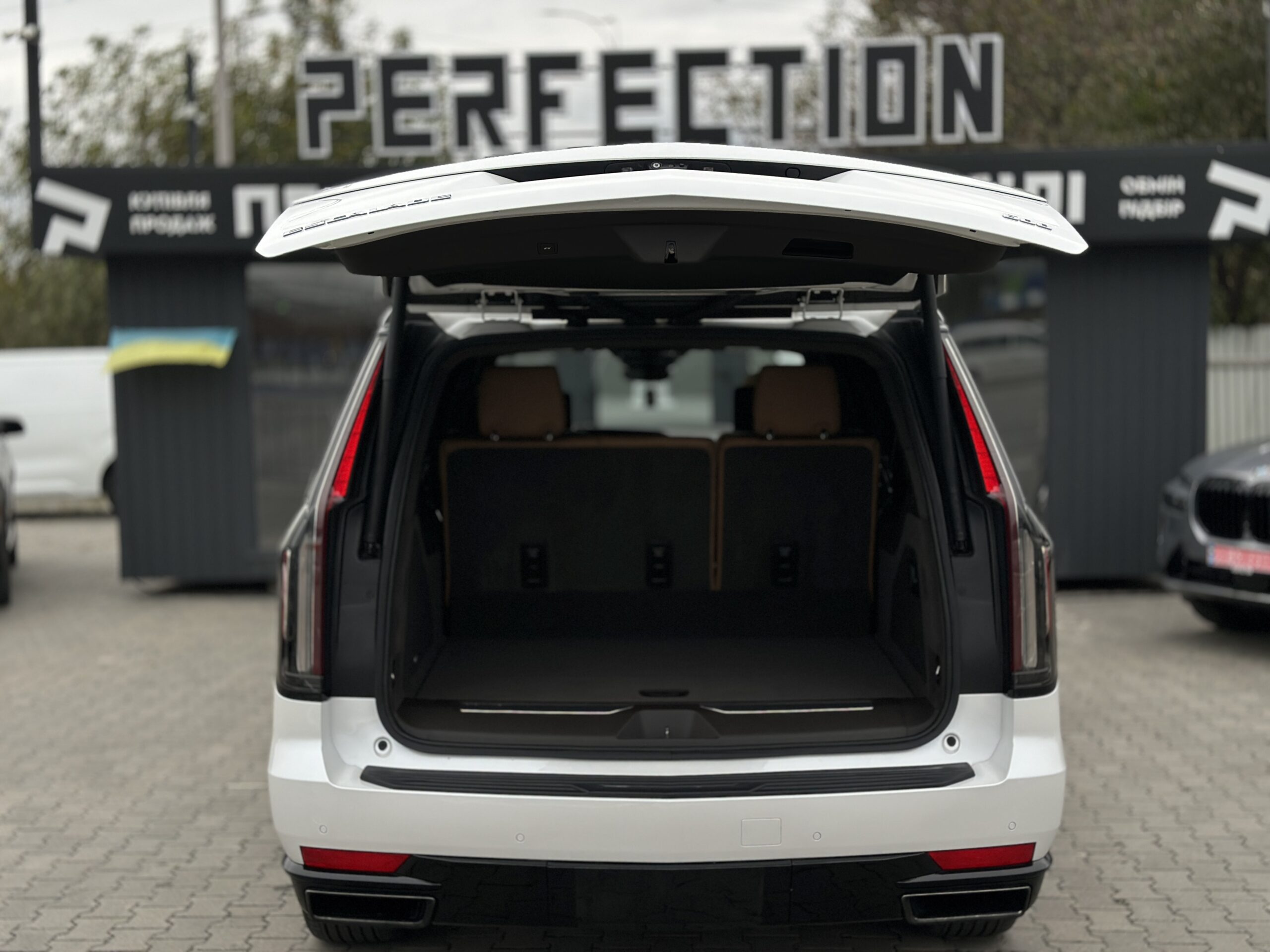 CADILLAC ESCALADE 2021 РОКУ