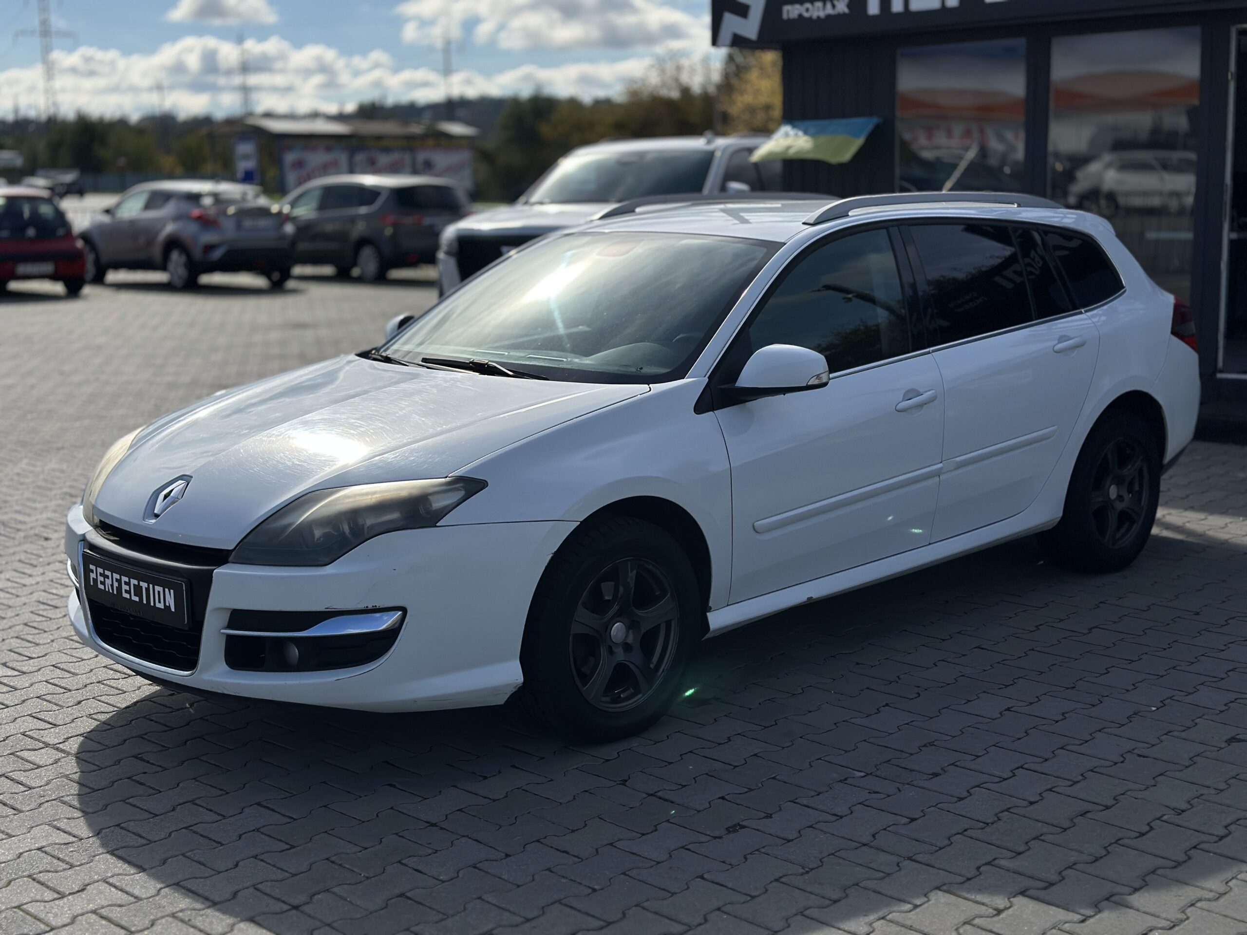 RENAULT LAGUNA 2012 РОКУ