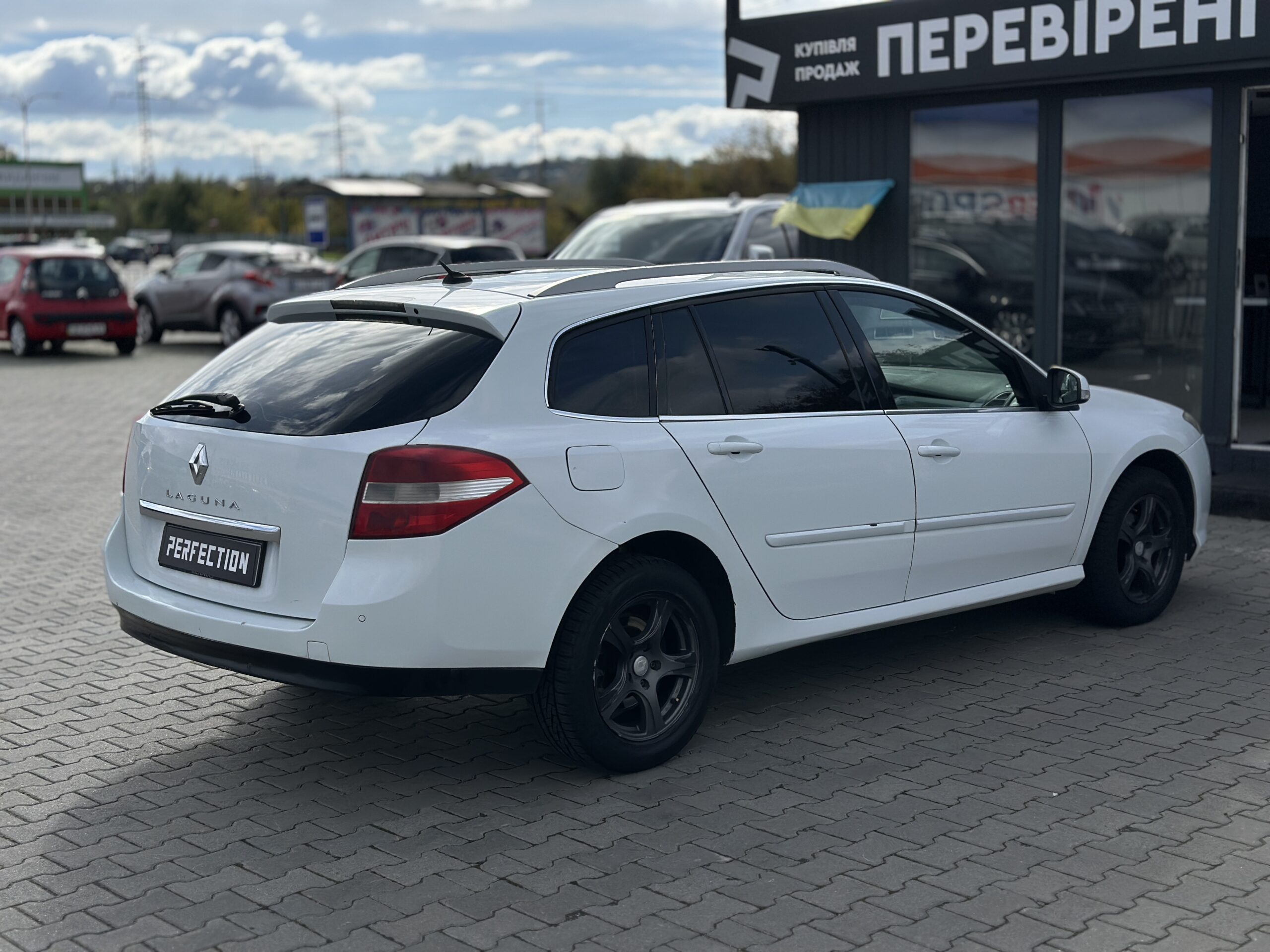 RENAULT LAGUNA 2012 РОКУ