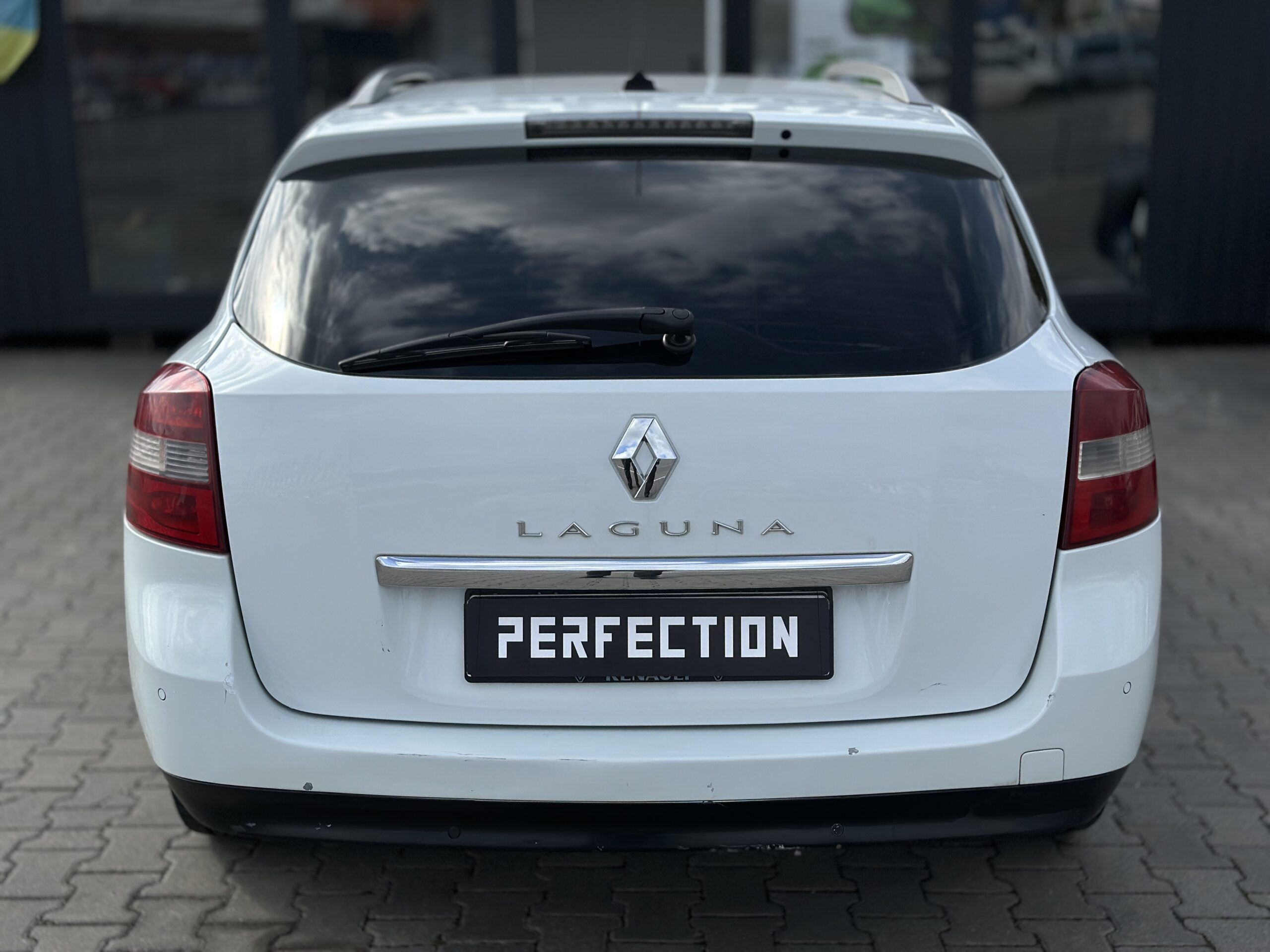 RENAULT LAGUNA 2012 РОКУ