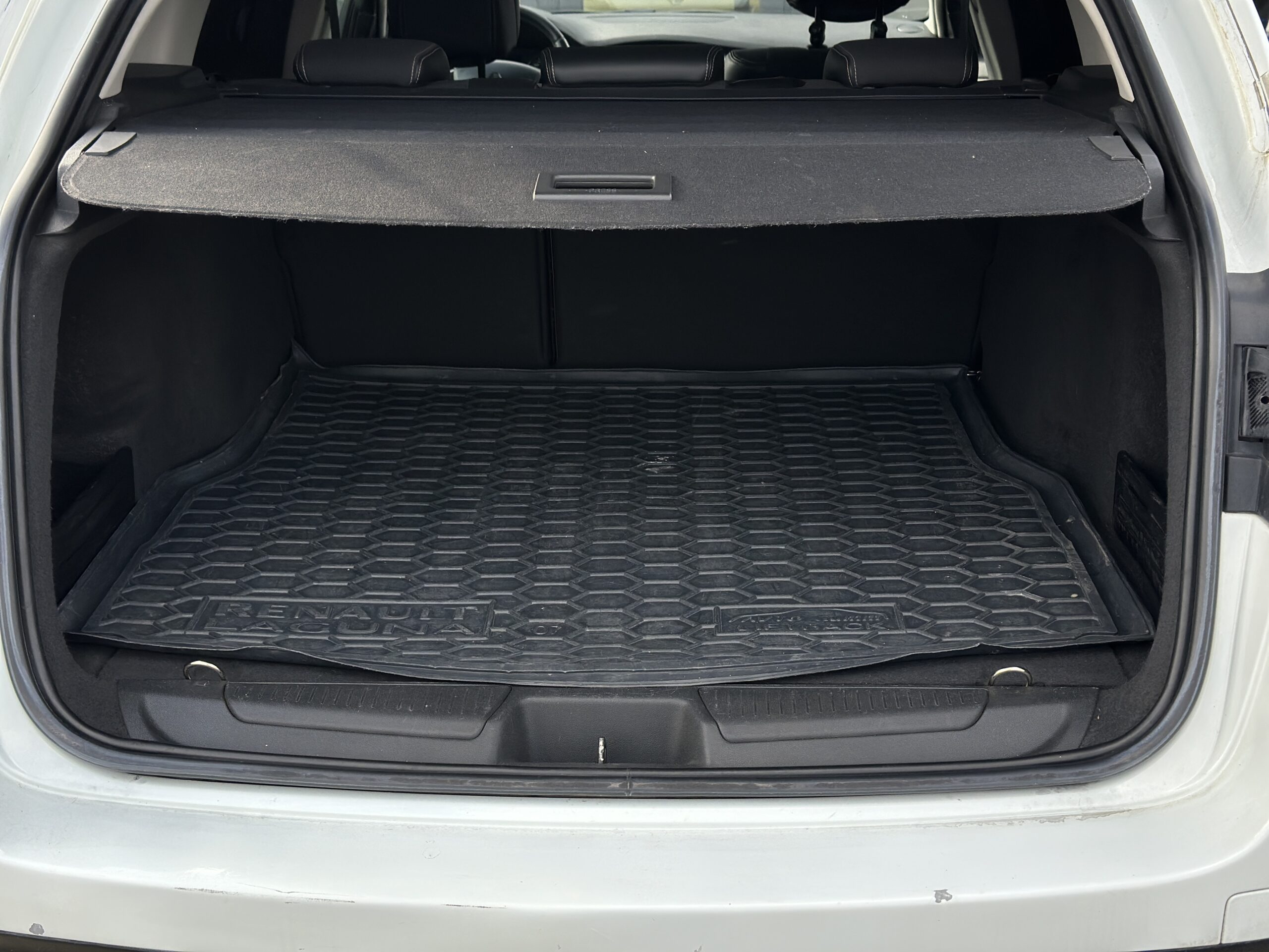 RENAULT LAGUNA 2012 РОКУ