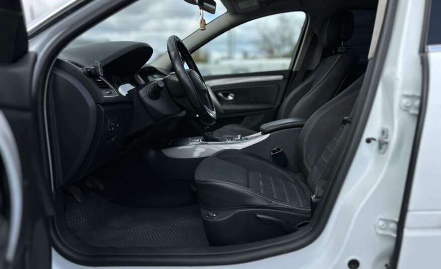 RENAULT LAGUNA 2012 РОКУ