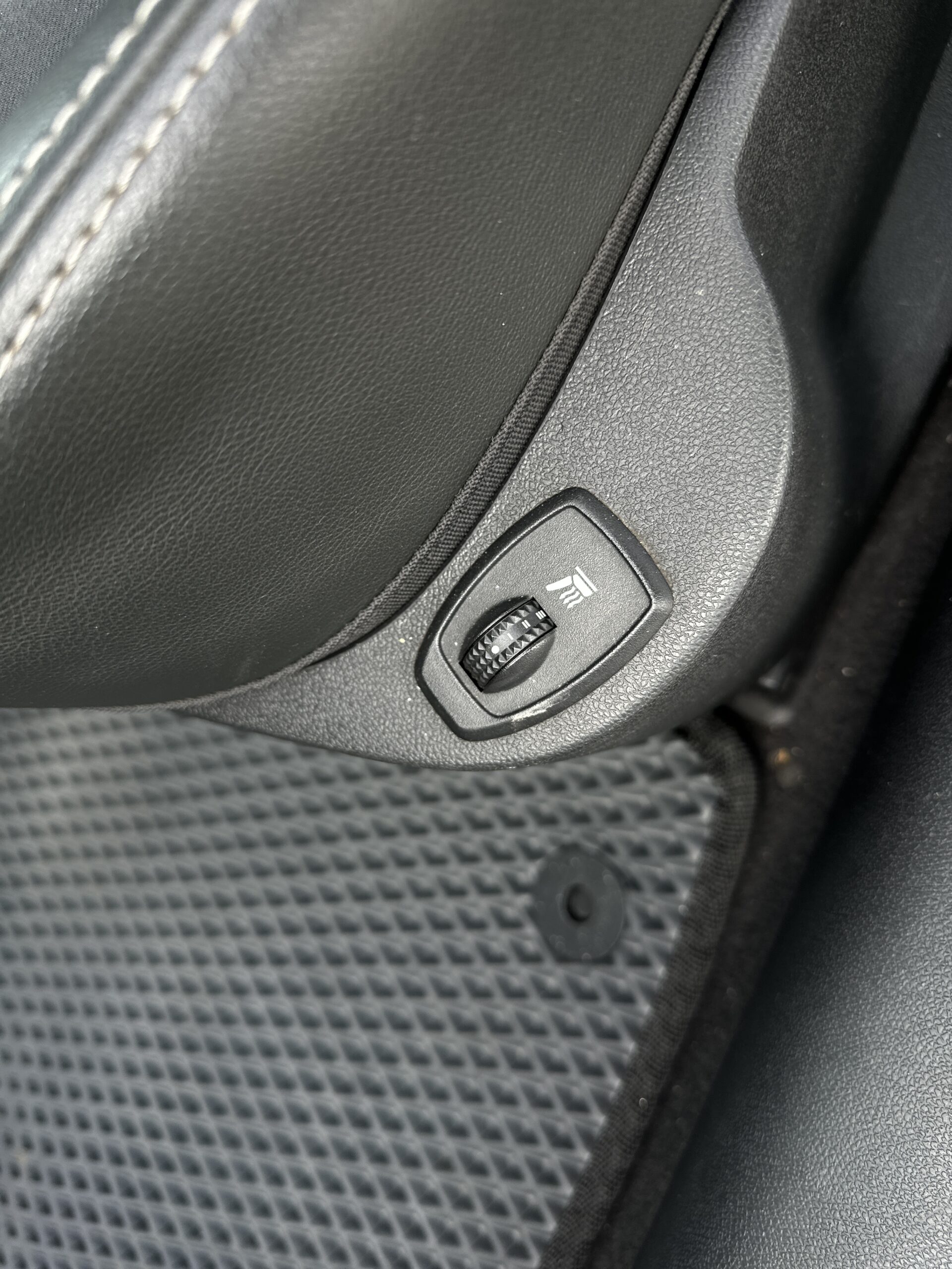 RENAULT LAGUNA 2012 РОКУ