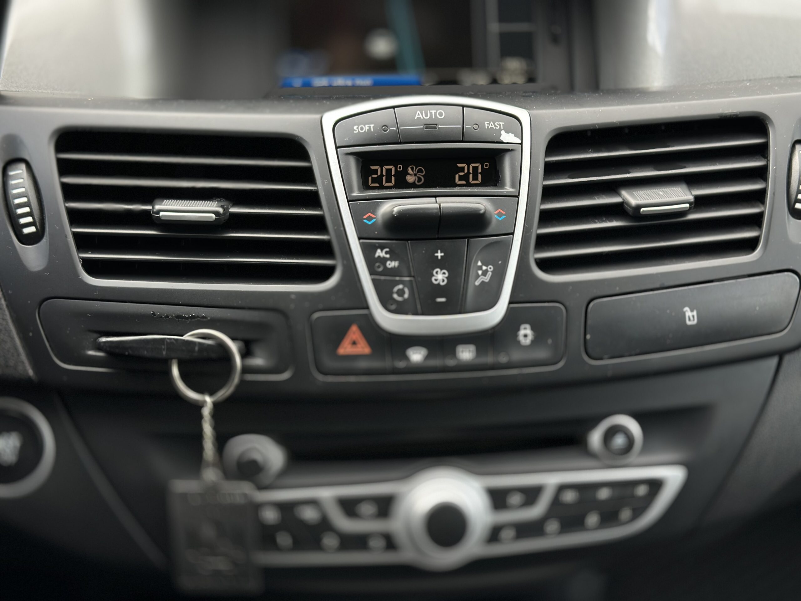 RENAULT LAGUNA 2012 РОКУ