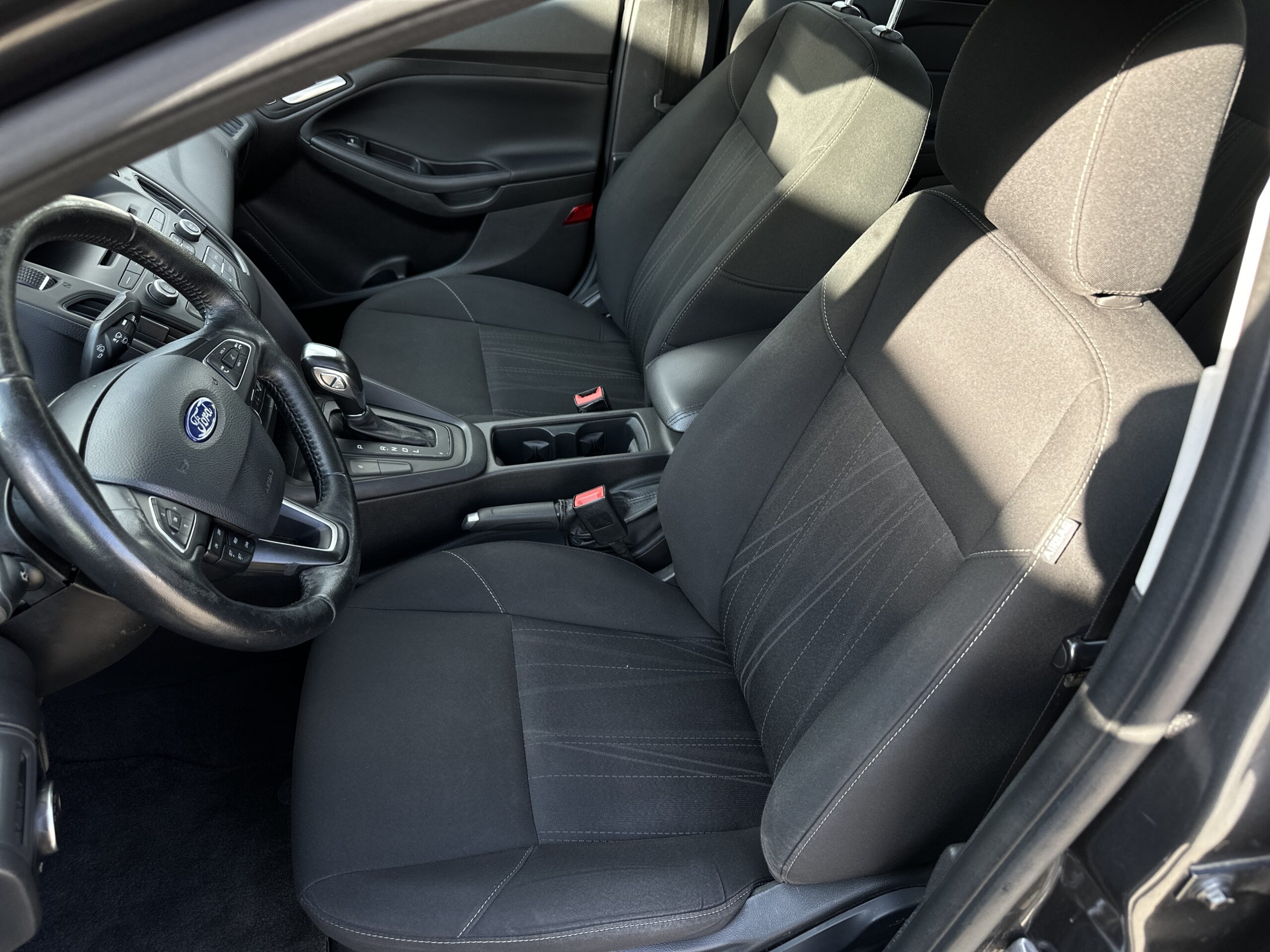 FORD FOCUS SE 2016 РОКУ